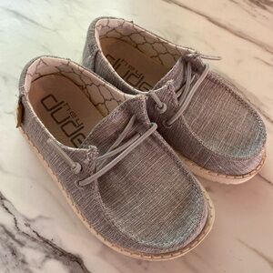 Hey Dudes - toddler size 6